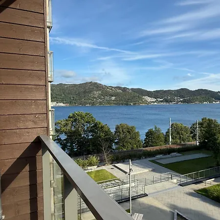 Beautiful Seaview - Direct Bus To Ons, Stavanger, Sandnes Apartment Stavanger